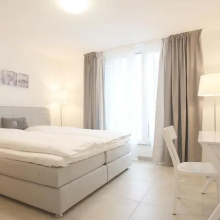 Clipper Hus - Versteck Am Strom Apartment